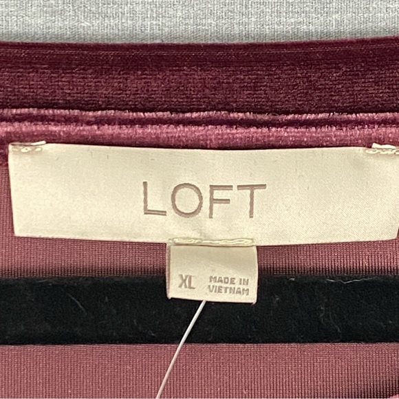 NEW Loft Velour Top Plum Short Sleeve Drawstring Waist Sz XL - Picture 5 of 9